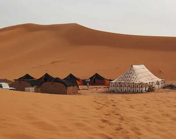 Bivouac chegaga excursion desert