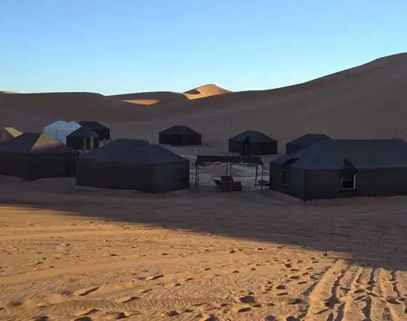 Bivouac chegaga voyage reveillon Maroc