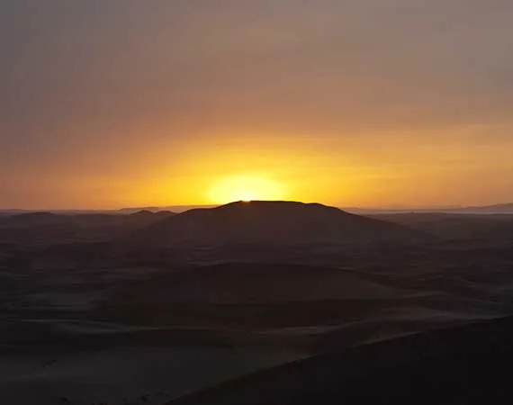 coucher soleil erg chegaga desert