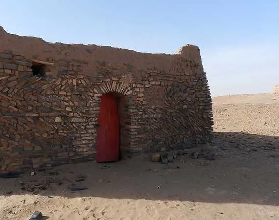 tombeau de sidi naji desert maroc